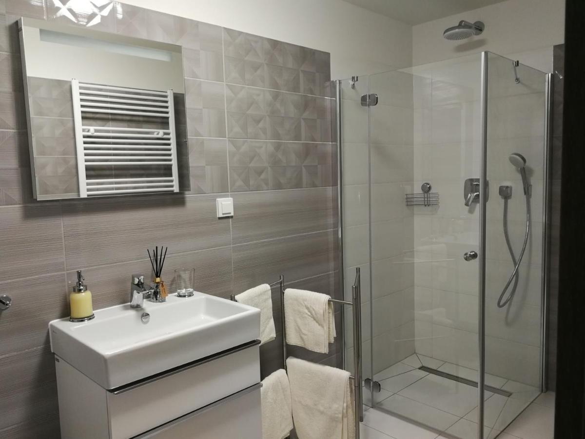 Coral Spa Apartament Piec Morz 시아노제티 외부 사진